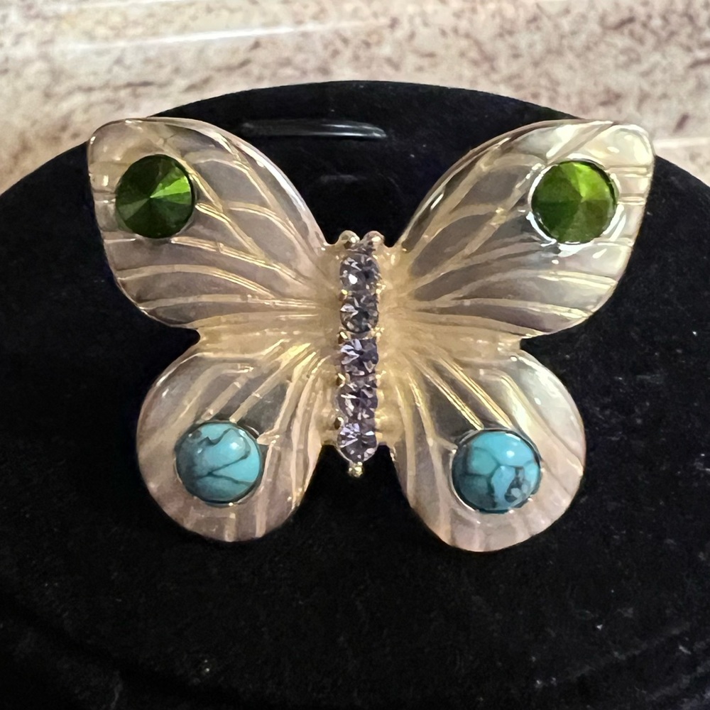 BETSEY JOHNSON Butterfly Stretch Ring EUC